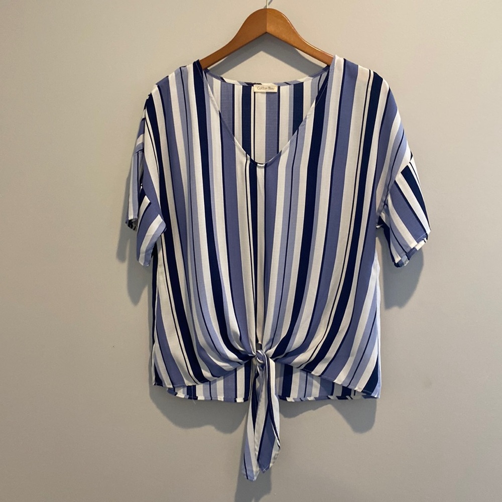 Blue and white striped tee